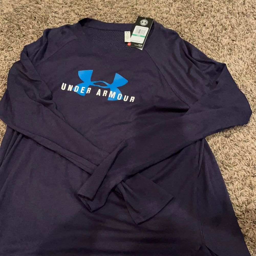 Women’s long sleeve